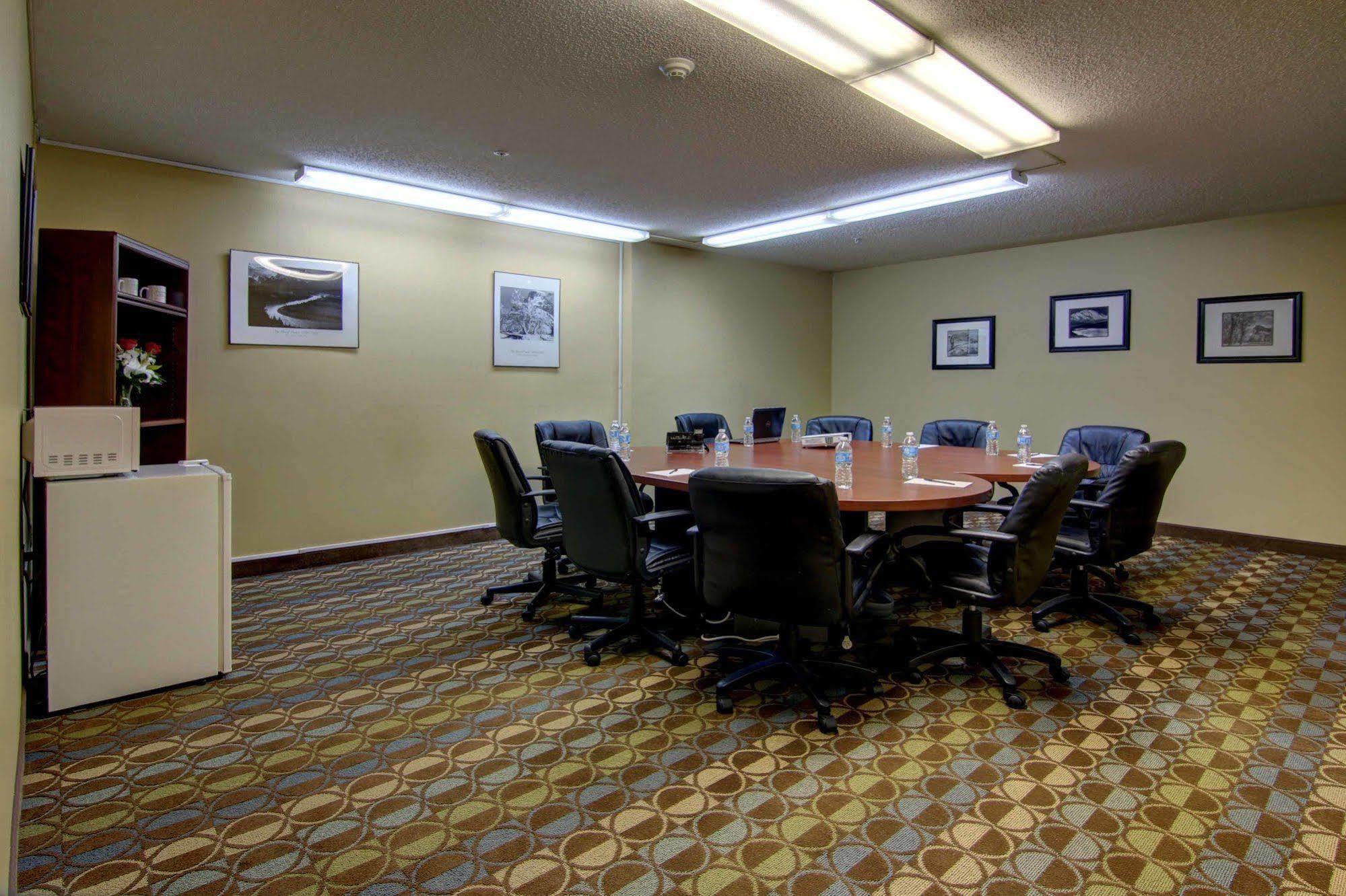 Intown Suites Extended Stay Marietta Ga - Roswell Rd Eksteriør bilde