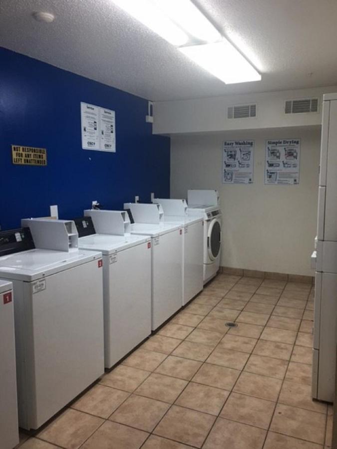Intown Suites Extended Stay Marietta Ga - Roswell Rd Eksteriør bilde